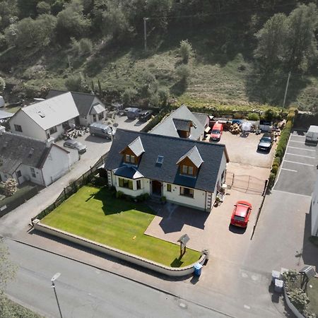 Tigh Na Drochaid, Glen Nevis - Entire Apartment Fort William Bagian luar foto
