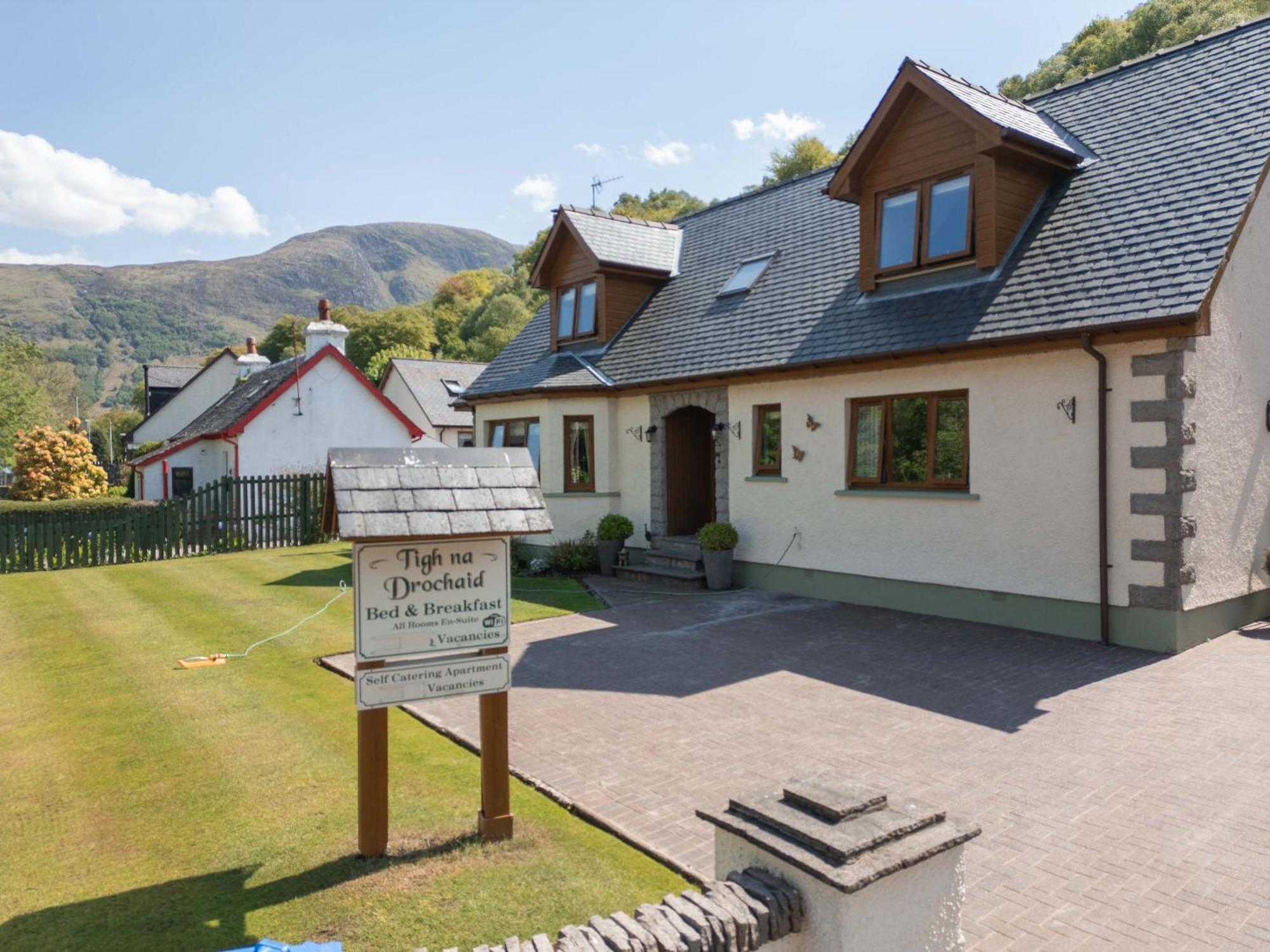 Tigh Na Drochaid, Glen Nevis - Entire Apartment Fort William Bagian luar foto