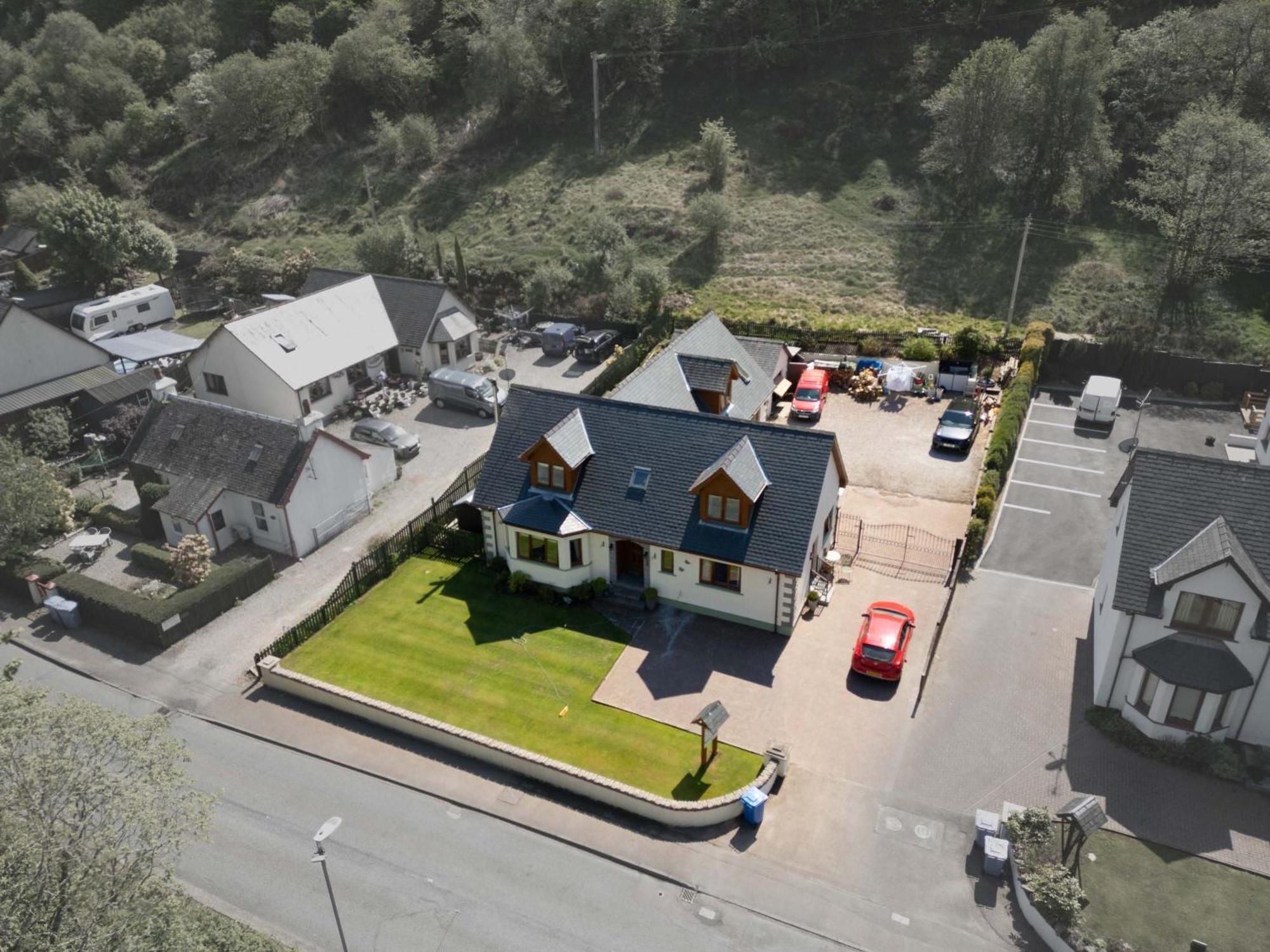 Tigh Na Drochaid, Glen Nevis - Entire Apartment Fort William Bagian luar foto