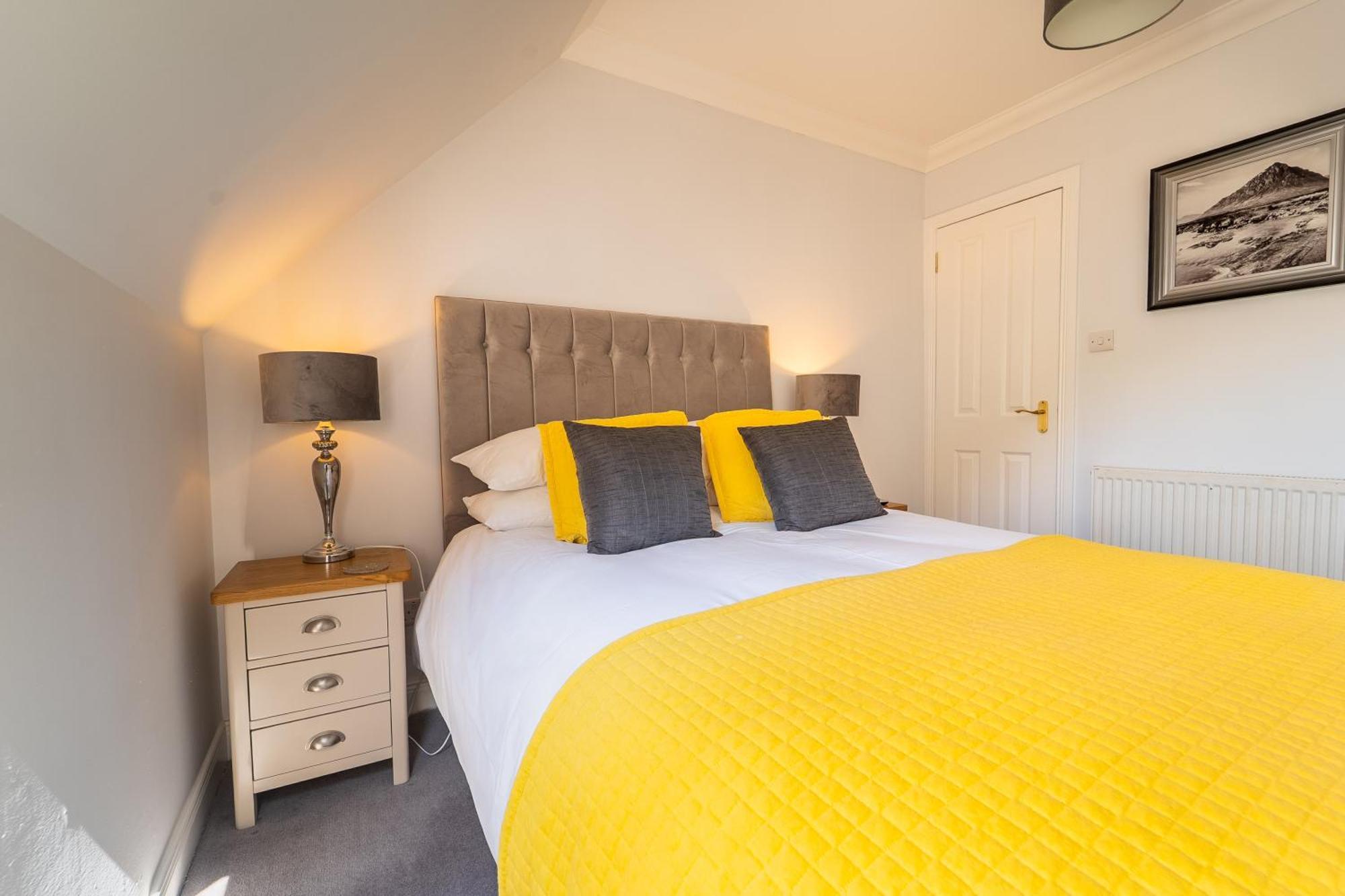 Tigh Na Drochaid, Glen Nevis - Entire Apartment Fort William Bagian luar foto