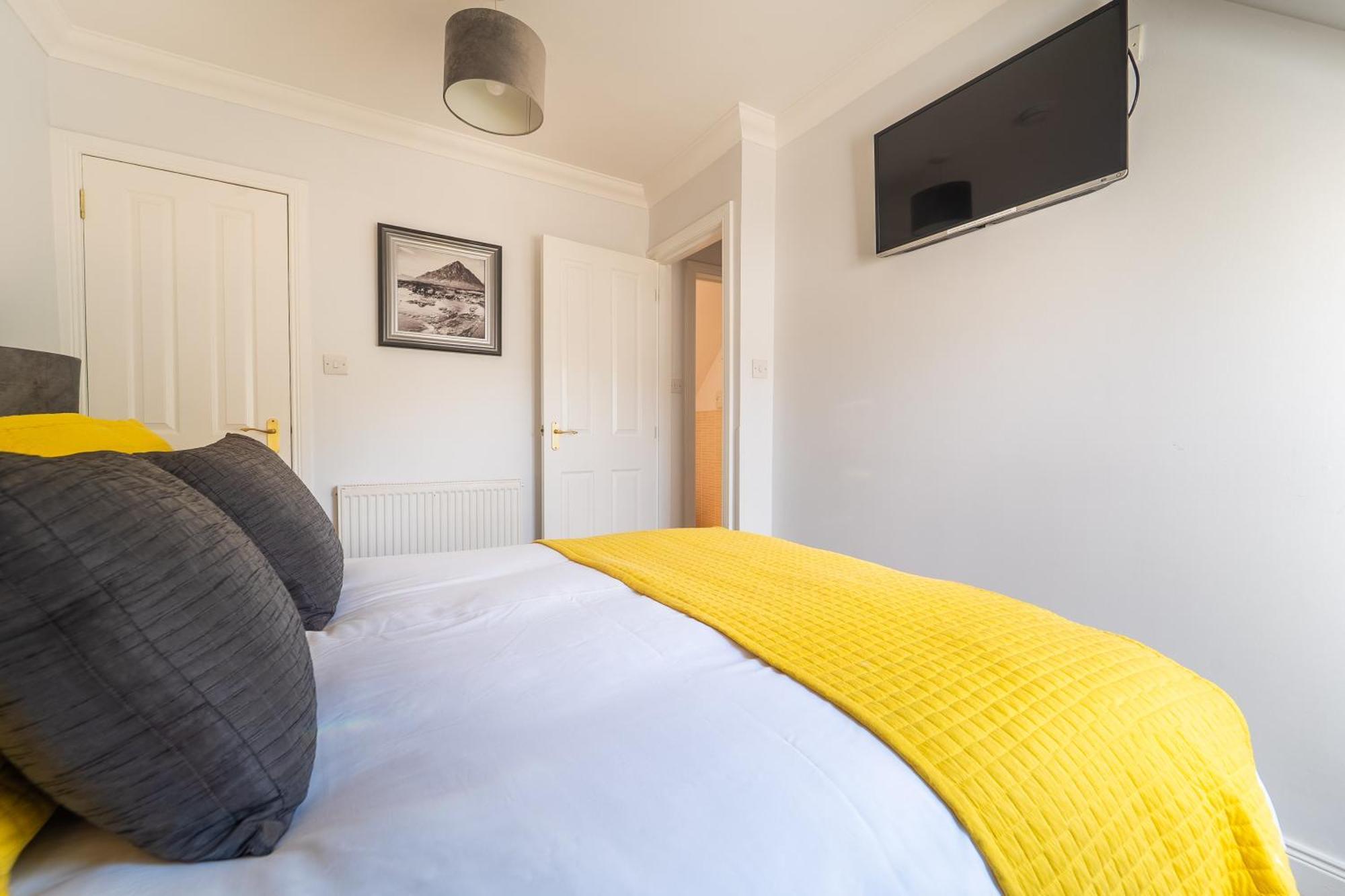 Tigh Na Drochaid, Glen Nevis - Entire Apartment Fort William Bagian luar foto